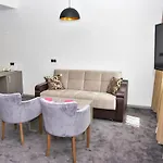 Hotel Kljuc ホテル