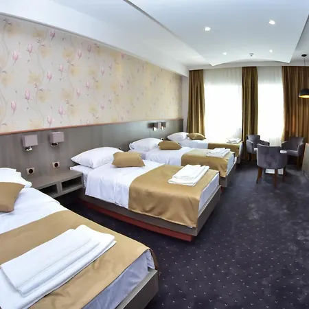 Hotel Kljuc Отель Kljuc