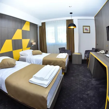 Hotel Kljuc Ključ
