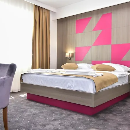 Hotel Kljuc 4*